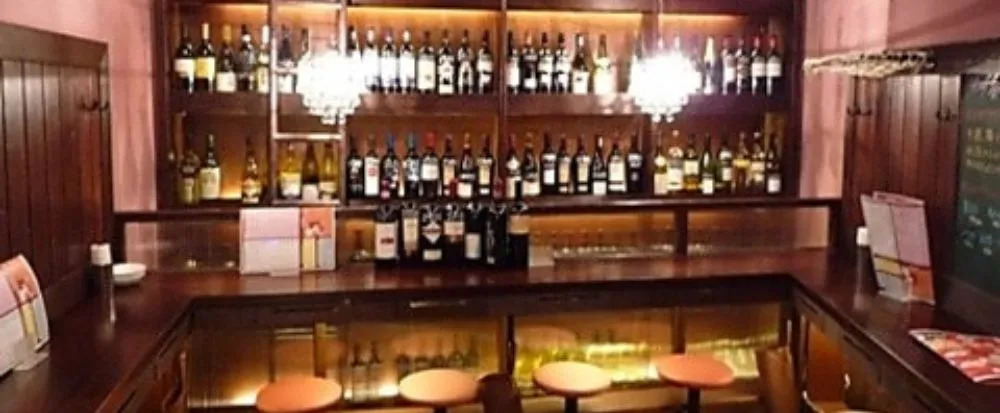 ワインバー ヤミツキタヌキ